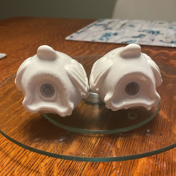 ⚡️5/$25- Vintage white 🦉owl salt & pepper set - Picture 5 of 5